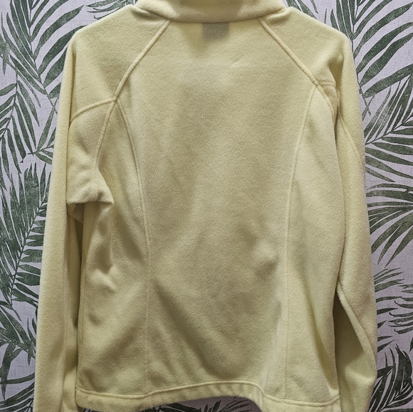 Columbia, Size medium, yellow - Picture 3 of 4